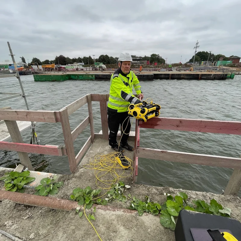 Dipl.-Ing. Karsten Lehrke schleuse unterwasserDrohne